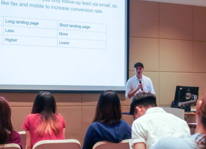 Landing page workshop at Startup Weekend HKU